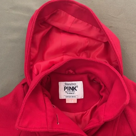 PINKdouble buttonhoodedGirls Red color COAT size 5-6”